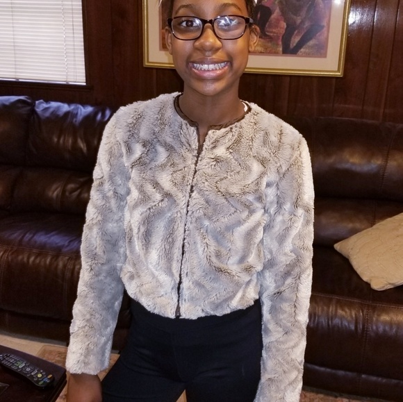 Sale! Faux Fur Jacket - Picture 2 of 7